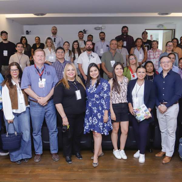 Comunidad fotográfica local crece con Martes de Fotografía en el Congreso
