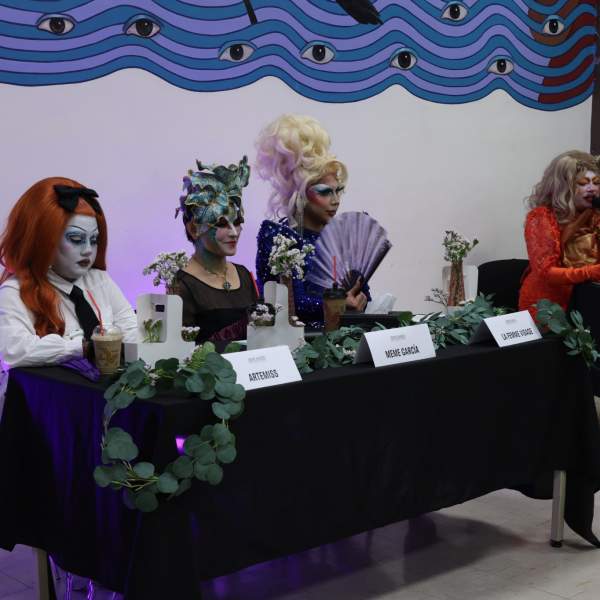 El maquillaje como arte de transformación en el Jueves de Literatura y Arte