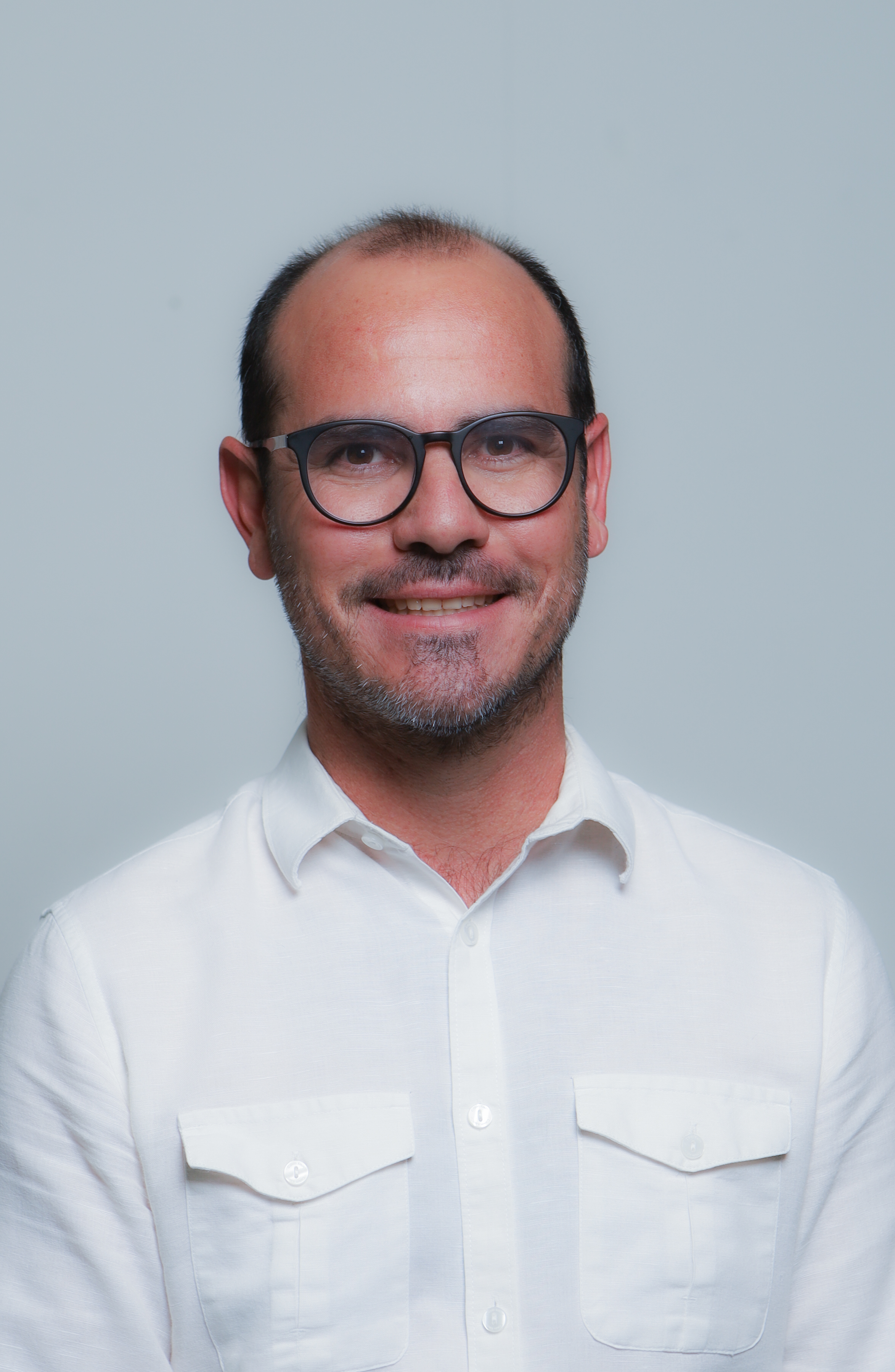 Lic. A.lfredo Mauricio Cabral Porchas